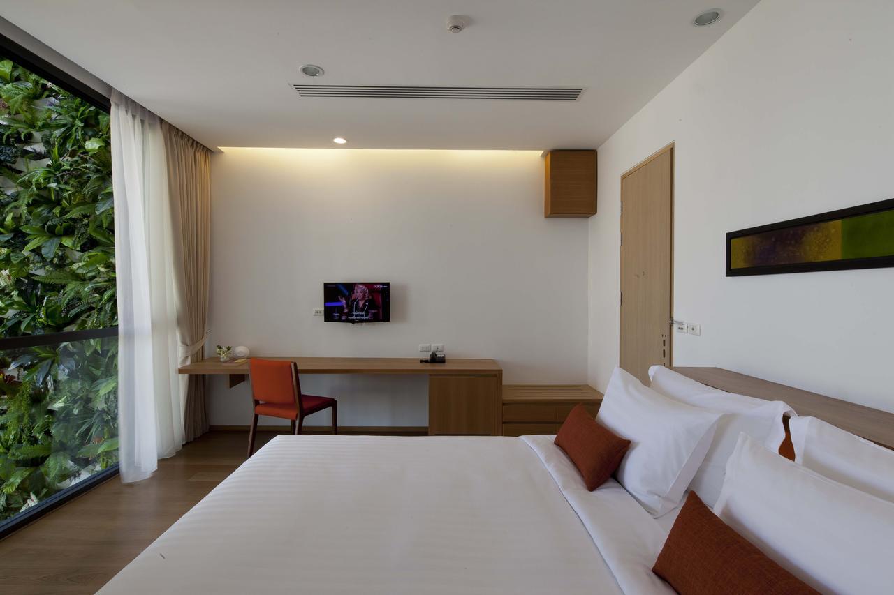 Отель Eastin Tan 4*